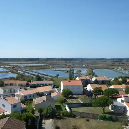 Grande Maison Familiale Piscine Chauffee Proche Plages Villa L'Ile-d'Olonne