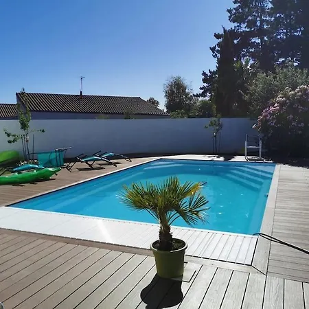 Grande Maison Familiale Piscine Chauffee Proche Plages L'Ile-d'Olonne