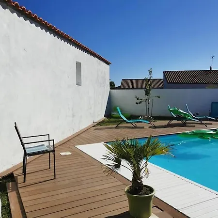 Grande Maison Familiale Piscine Chauffee Proche Plages